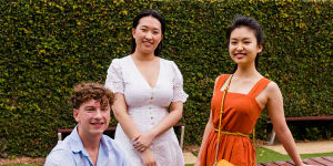 Students Shaun Patrick,Jia (Jessica ) Wei and Lauren Zhang from Redlands School in Cremorne. All three completed the International Baccalaureate and scored high enough scores that will translate to high 99’s in their HSC. Photographed Thursday 5th January 2023. Photograph by James Brickwood. SMH NEWS 230105