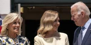 President Joe Biden and first lady Jill Biden greet Olena Zelenska,spouse of Ukrainian’s President Volodymyr Zelensky at the White House on Tuesday.