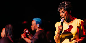 “I’m having too much fun,I’m supposed to be working,” Gladys Knight told the Sydney crowd on Saturday night.