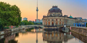 Sunrise at Museum Island.