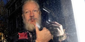 Julian Assange had been prevented from accessing therapy for post-traumatic stress disorder,WikiLeaks editor-in-chief Kristinn Hrafnsson said.