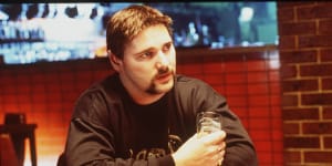Mark ‘Chopper’ Read (Eric Bana) has celebrity on his mind in Andrew Dominik’s 2000 film.