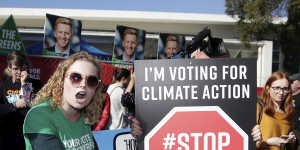 Climate wars to die down in federal election as major parties dodge risks