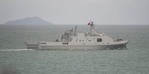 A PLA-N Yuzhao-class amphibious transport dock vessel transits through the Torres Strait on February 18,2022. 