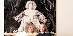 Artist Julie Fragar wins Archibald Prize with portrait of best friend