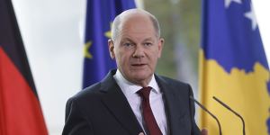 Scholz tests China ties with inaugural visit ‘in times of turmoil’