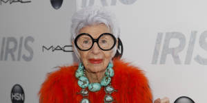 Iris Apfel,fashion icon known for her eye-catching style,dies at 102