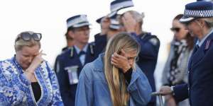Mourners at the Bondi Beach vigil.