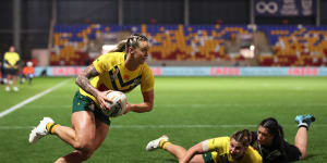 Jillaroos to face PNG in World Cup semis after surviving Kiwi scare