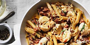 Penne with lobster and prosciutto.