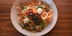 Banh trang tron (rice paper salad).