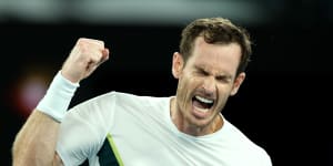 Andy Murray celebrates match point.