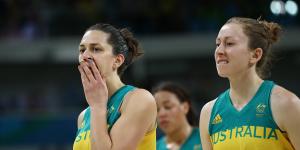 Former AIS coach Paul Goriss urges players to stay in WNBL after Opals shock 