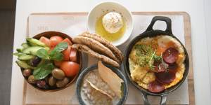 The big Lebanese breakfast with scrambled eggs,sausage,halloumi and more.