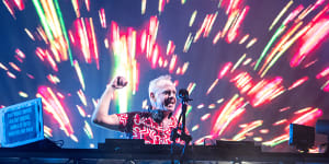 Fatboy Slim reminded us how invigorating old school raves can be