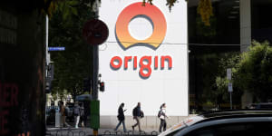 Shareholders at Origin’s takeover meeting voted on Brookfield and EIG’s $9.43-a-share “best and final” offer.