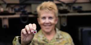 Vivian Bullwinkel is the first female veteran to be commemorated on her own Anzac Appeal badge.