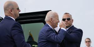 Joe Biden arrives to board Air Force One on his way to New Delhi. 