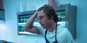 The T-shirt maketh the man:Jeremy Allen White as Carmy Berzatto in The Bear.