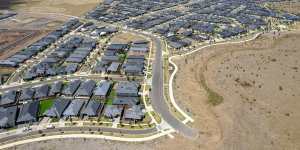 A housing estate in western Melbourne. Infrastructure Australia says ensuring water supply is necessary if the country is to build more homes. 