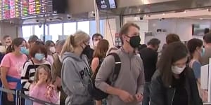 Queues at Sydney Airport’s Domestic Terminal early on Thursday ahead of the Easter long weekend.