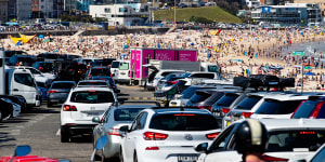 How beachgoers can get unlimited public parking at Bondi and Bronte