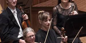 Finnish soprano Helena Juntunen and conductor Osmo Vanska with the Sydney Symphony Orchestra.