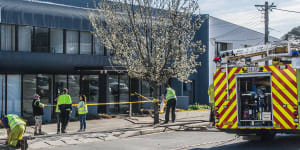 Firefighters extinguish blaze as part of Fyshwick street closed