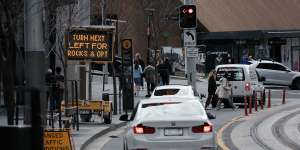 Cars turning left into Essex Street. The pedestrian boulevard currently ends at Hunter Street,near Wynyard Station,but will be extended north to Essex Street.
