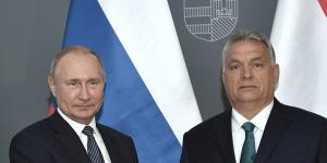 Hungarian Prime Minister Viktor Orban,right,and Russian President Vladimir Putin.