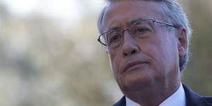 Former treasurer Wayne Swan tapped to run for top ALP role