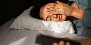Sleep experts all stress the importance of trying to avoid over-analysing your sleep patterns. 