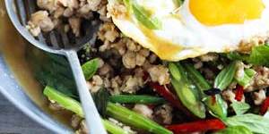 Minced pork with chillies,Thai basil and fried egg