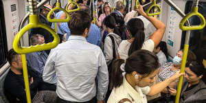 A city-bound peak hour service on the M1 metro line between Crows Nest and the CBD on Monday morning. 