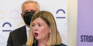 Tasmanian Liberal MP Bridget Archer says she will cross the floor in support of censuring Scott Morrison.