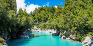 The surreal turquoise waters of Hokitika Gorge.