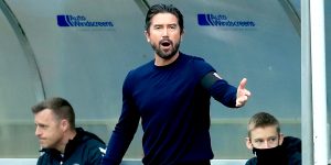 ‘Crazy,crazy decision’:Support for sacked Kewell from league rival