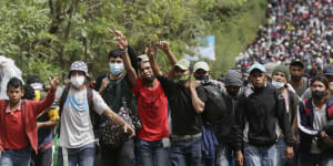 Guatemala cracks down on migrant caravan bound for United States