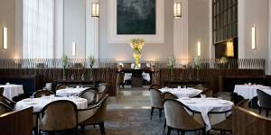 New York fine diner Eleven Madison Park is dropping animal products from its menu.