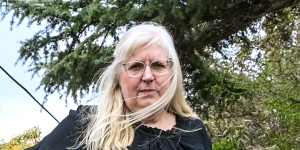 Sigrid Ganeson and her murdered hedge.