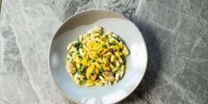 Cavatelli with mussels and peas. 