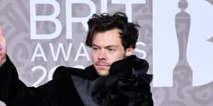 LONDON,ENGLAND - FEBRUARY 11:(EDITORIAL USE ONLY) Harry Styles attends The BRIT Awards 2023 at The O2 Arena on February 11,2023 in London,England. (Photo by Karwai Tang/WireImage) Peplum story