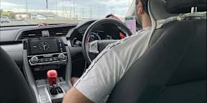 Uber appeals against reinstating driver accused of speeding,racist remarks