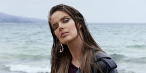 Robyn Lawley:My crush growing up was Leonardo DiCaprio. That changed when I met him