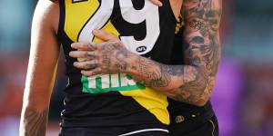 The yellow-and-black hand of fate