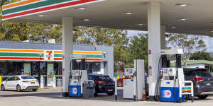 7-Eleven Australia has sold the business to its Japanese parent,7-Eleven International.