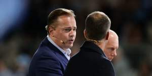 Former Socceroo and Manchester United player,Mark Bosnich,has been critical of Arnold as the team’s coach.