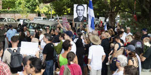 Alexei Anatolyevich Navalny supporters protest outside the Russian Consulate in Woollahra.