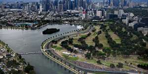 Australian Grand Prix Corporation executives doubted the F1 wanted to move the event from central Melbourne to Sydney’s outer fringes.