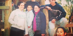 A young Ben with his brothers and sisters:top,Sean;middle,Emily,Ben,Melissa,Liam and Olivia.